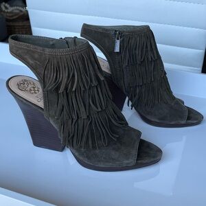 Vince Camuto Women's Jadon Fringe Peep Toe Ankle Booties in Olive Green 10